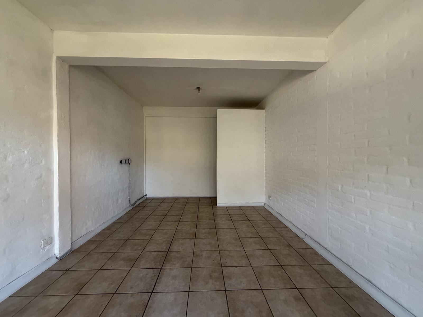1600